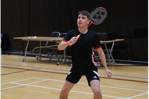 VARSITY PREVIEWS: Badminton